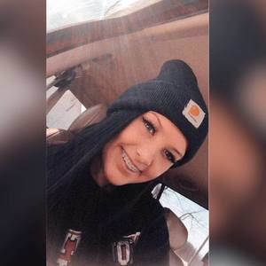 Meet your Posher, Jade